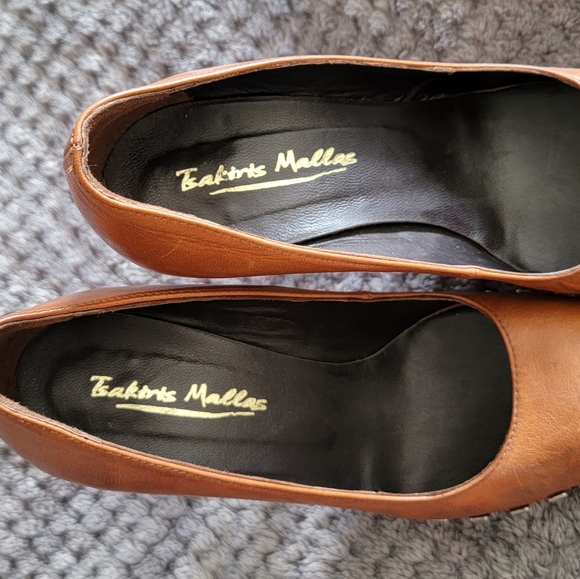 Tsakiris Mallas Leather Pumps Platform - Picture 5 of 5